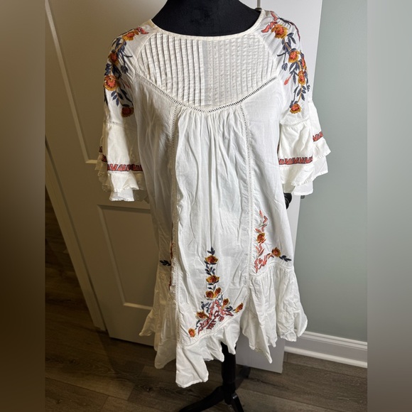 Free People Pavlo mini Dress Embroidered Crochet Insets Ivory Boho - Picture 2 of 11